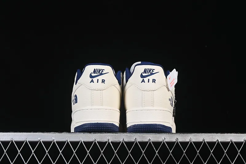 All categories Nk Air Force 1 Air Force series Nk Air Force 1 Low Air Force low-top Nike Air Force 1'07 Low North Face joint pig eight-meter blue Air Force 1 low-top casual sneakers DF0188-107